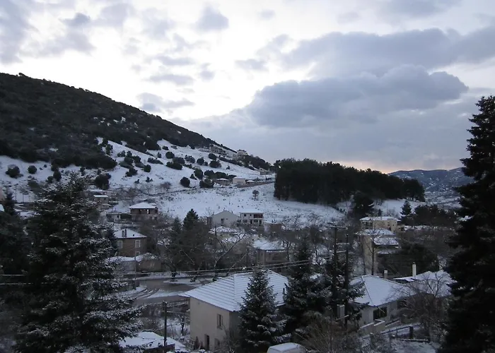 Maison Christiana's Konukevi Kalavryta